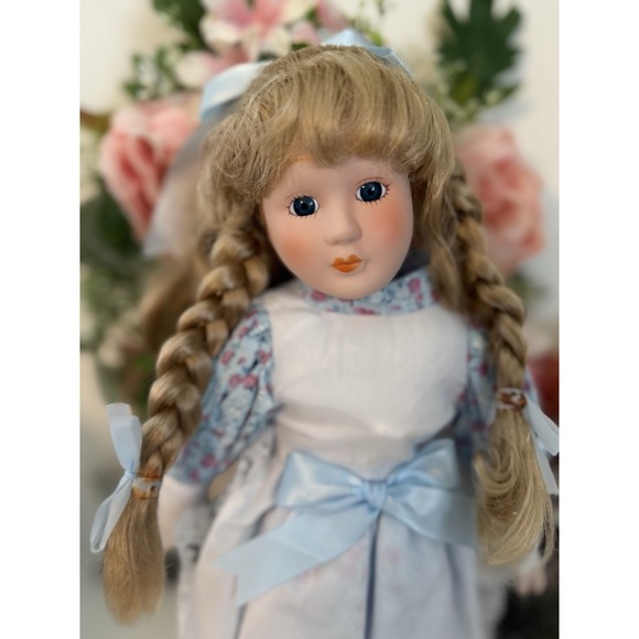 Porcelain Doll Blond Braids Hair Floral Print & White Lace Dress 16\